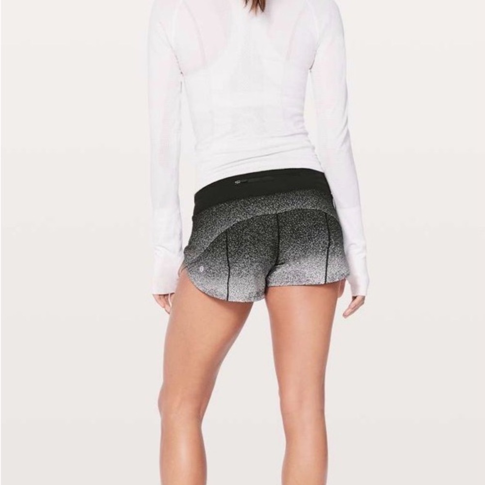 Lululemon Speed Up Short 2.5" Black White Ombre Speckle Activewear Gorpcore - Picture 2 of 11
